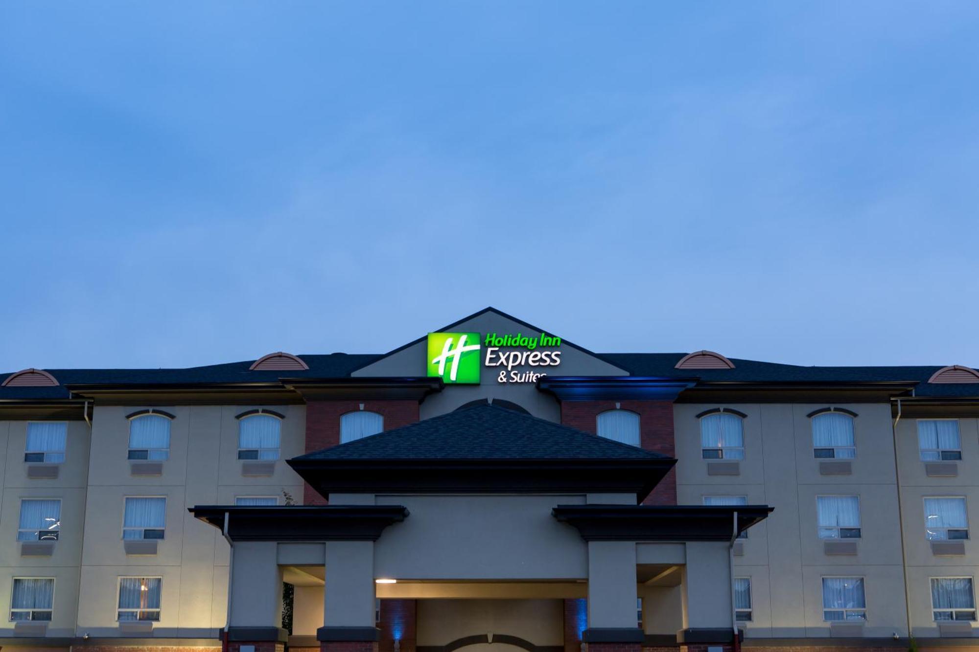 Holiday Inn Express & Suites Drayton Valley By Ihg Eksteriør billede