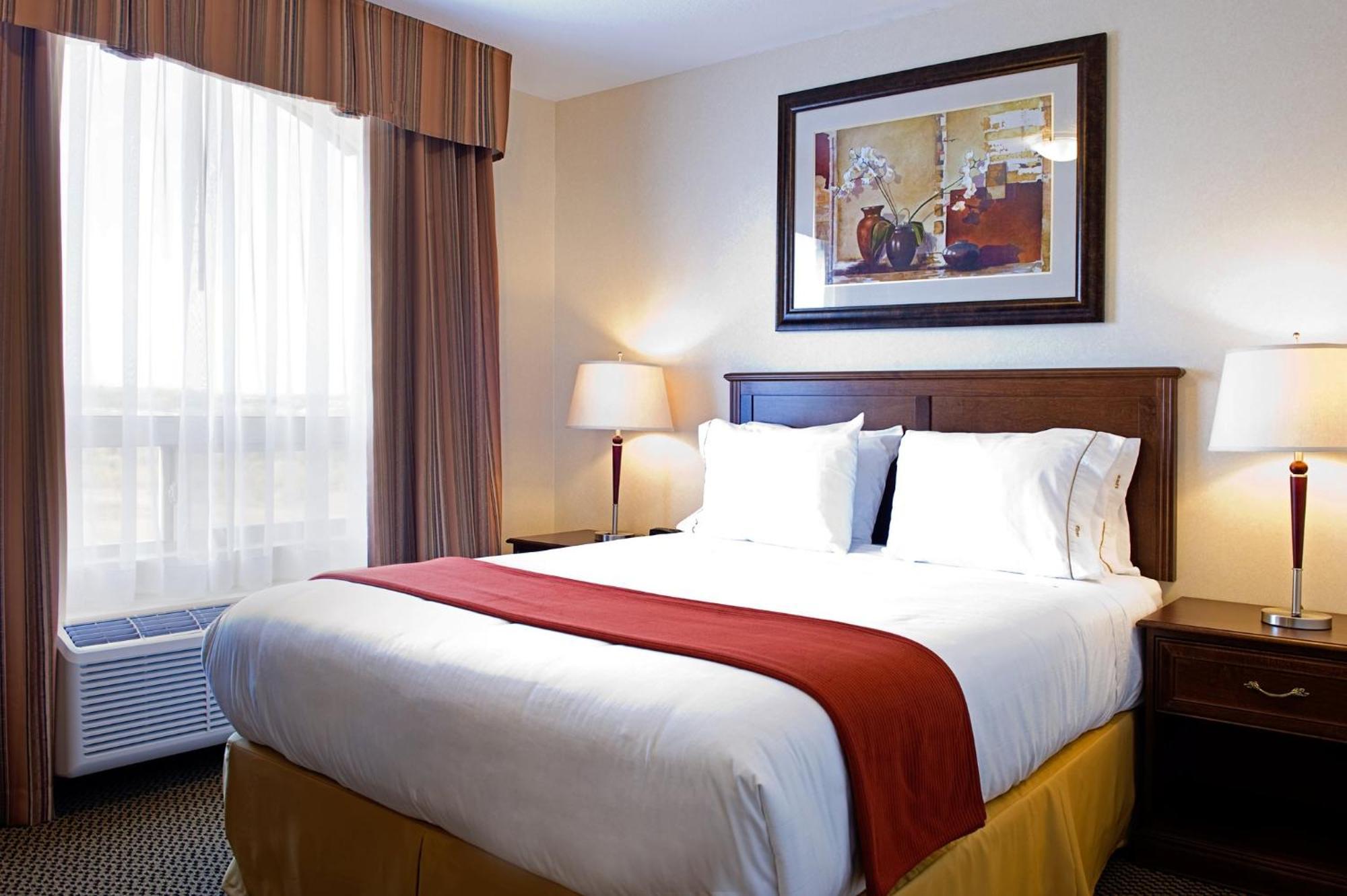Holiday Inn Express & Suites Drayton Valley By Ihg Eksteriør billede