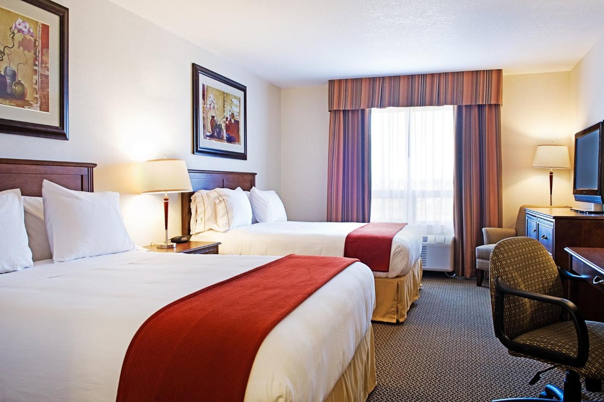Holiday Inn Express & Suites Drayton Valley By Ihg Eksteriør billede